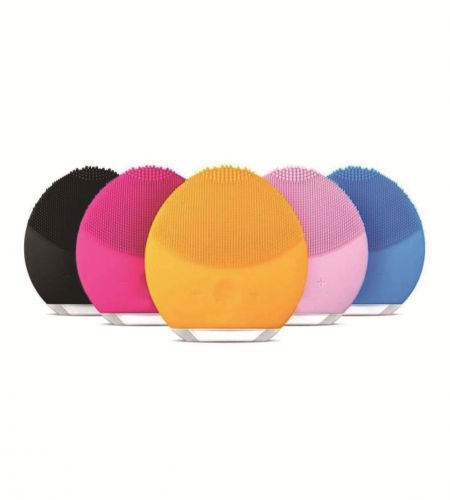 Facial Cleansing Brush